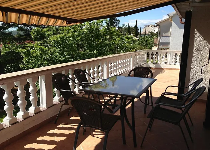 Apartments Karabaic